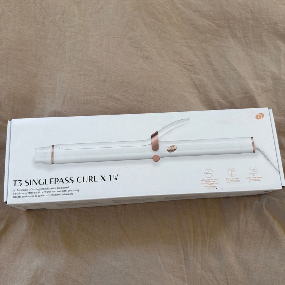 T3 White and Rose Gold 1¼" Curling Iron